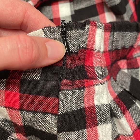 𝅺red Plaid Flannel Checker Skirt - Picture 6 of 9